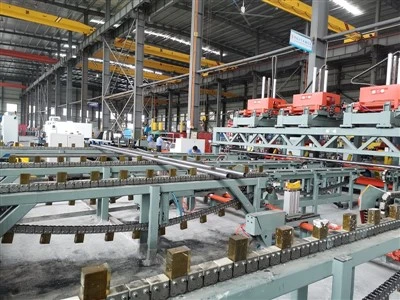Machine d'empilage de tubes en acier